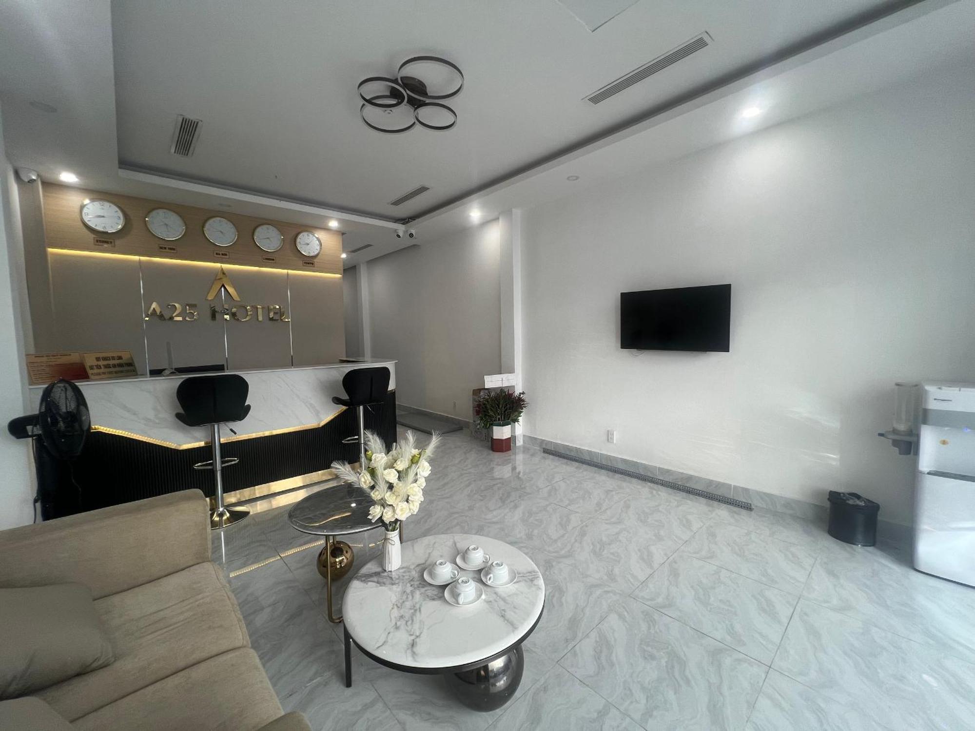 A25 Hotel - 14 Ho Huan Nghiep Cidade de Ho Chi Minh Exterior foto